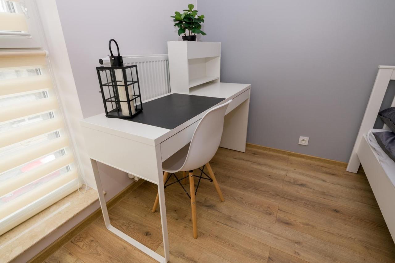 Apartament Przy Fabrycznym 罗兹 外观 照片